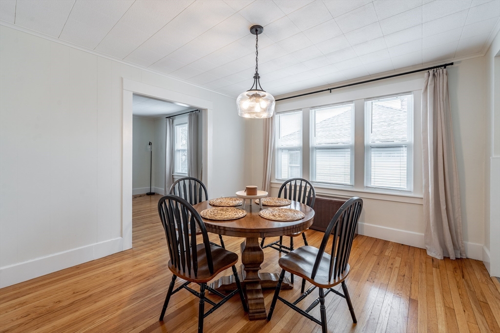 2 bed, 1 bath apartment for rent at 40 King St Unit 40, Holyoke — photo 12 of 26