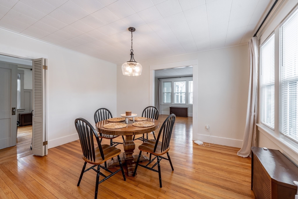 2 bed, 1 bath apartment for rent at 40 King St Unit 40, Holyoke — photo 11 of 26