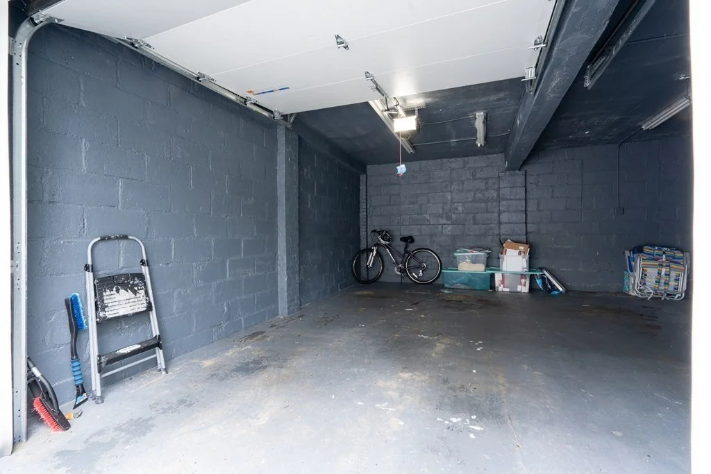 3 bed, 1 bath apartment for rent at 40 King Unit 1, Boston — photo 22 of 22