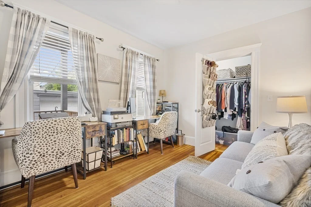 3 bed, 1 bath apartment for rent at 40 King Unit 1, Boston — photo 5 of 22