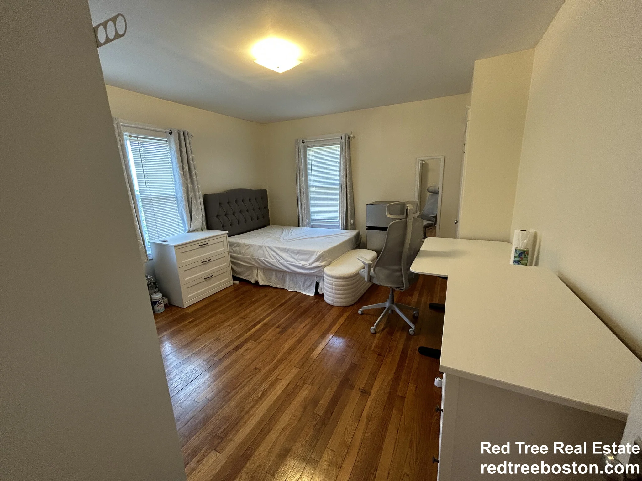 5 bed, 2 bath apartment for rent at 40 Kirkwood Rd, Brighton — photo 9 of 14
