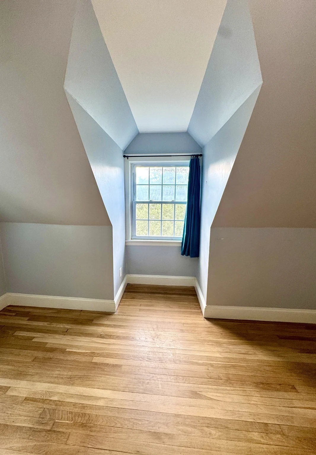 3 bed, 1 bath apartment for rent at 40 Lake Shore Rd Unit SF, Brighton — photo 11 of 21