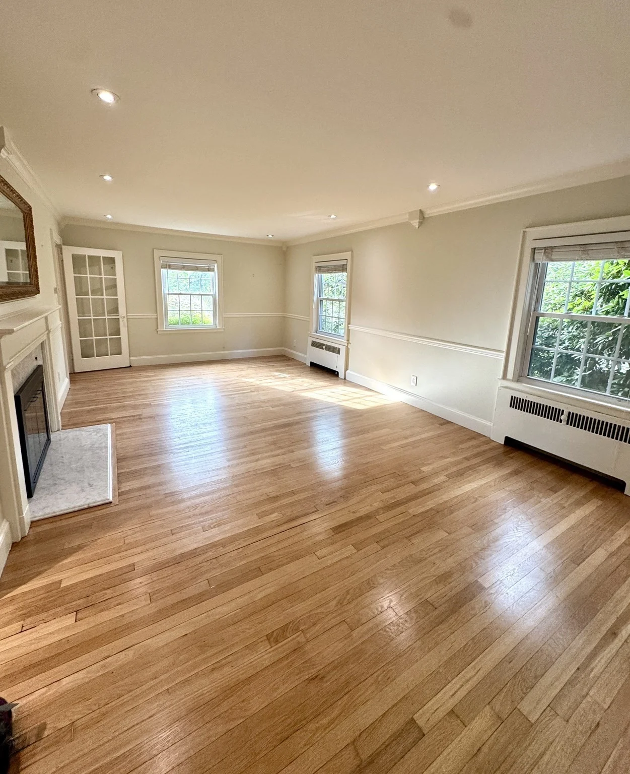 3 bed, 1 bath apartment for rent at 40 Lake Shore Rd Unit SF, Brighton — photo 8 of 21