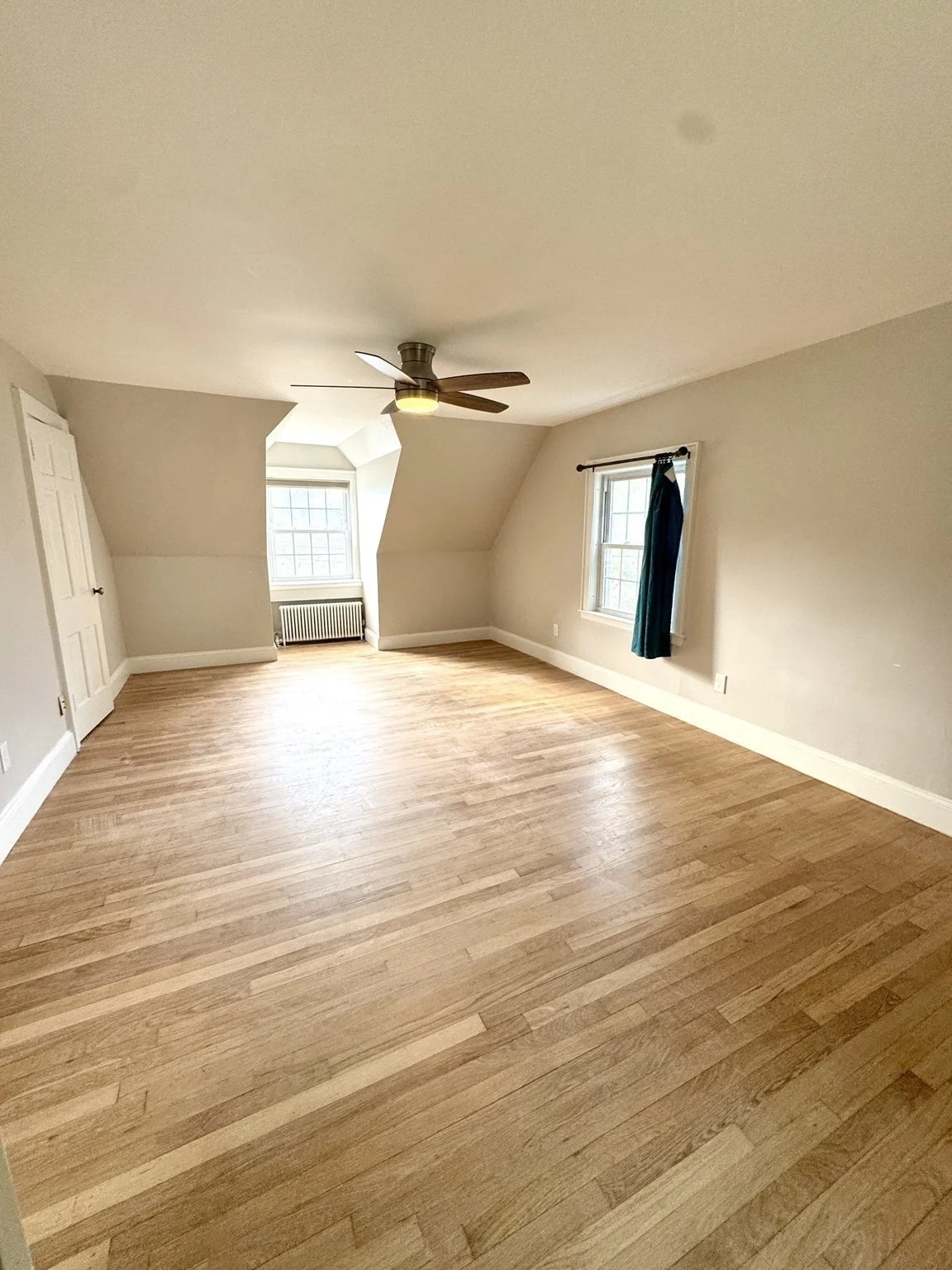 3 bed, 1 bath apartment for rent at 40 Lake Shore Rd Unit SF, Brighton — photo 13 of 21