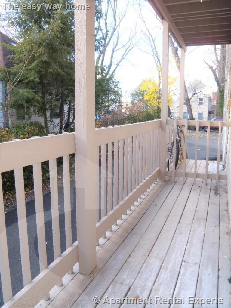 1 bed, 1 bath apartment for rent at 40 Linden Ave Unit 1, Porter Square — photo 15 of 16