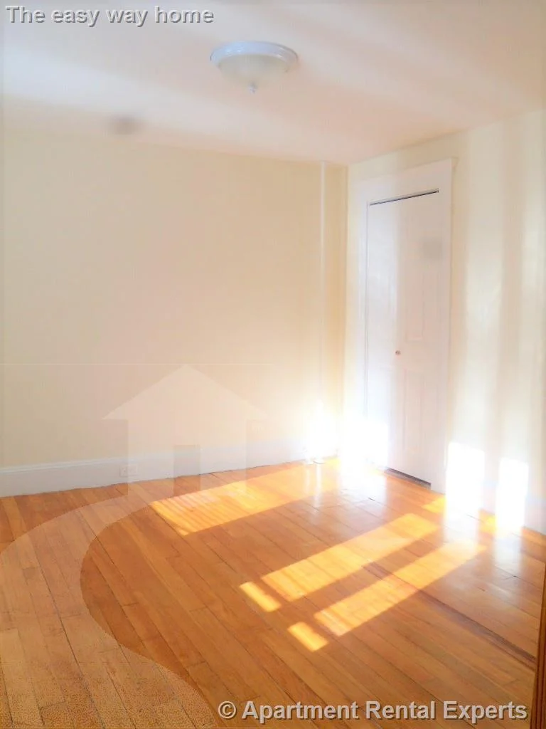 1 bed, 1 bath apartment for rent at 40 Linden Ave Unit 1, Porter Square — photo 14 of 16