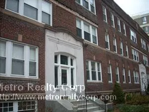 3 bed, 1 bath apartment for rent at 40 Longwood Ave Unit 1, Coolidge Corner — photo 12 of 12