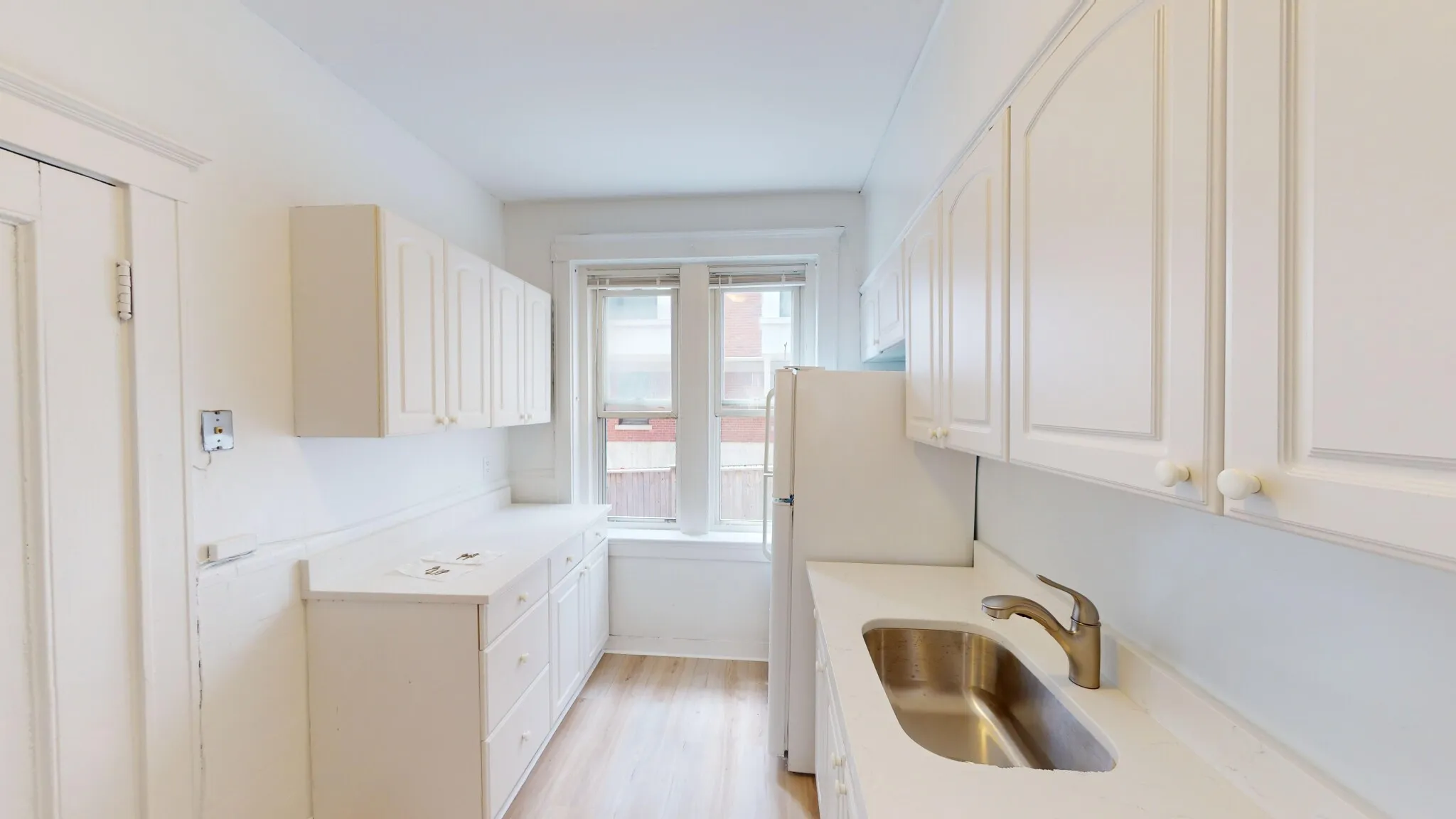 3 bed, 1 bath apartment for rent at 40 Longwood Ave Unit 1, Coolidge Corner — photo 11 of 12