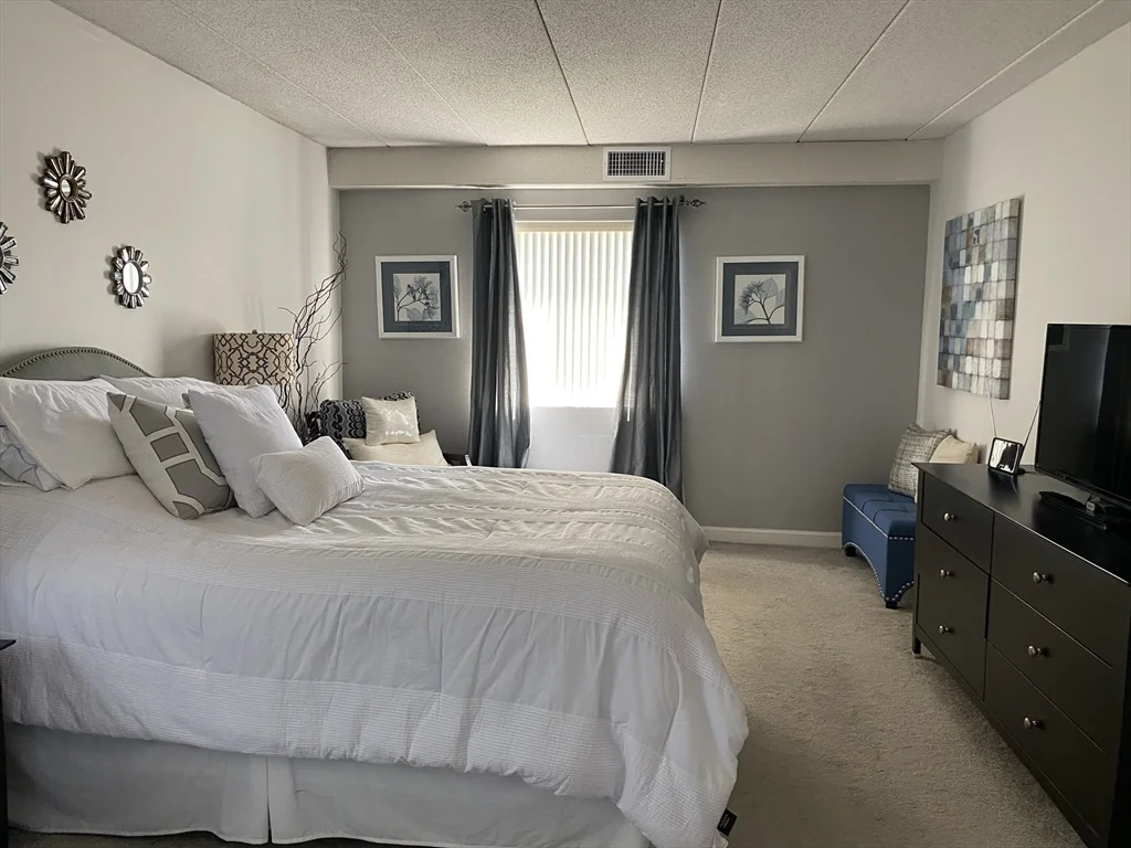 2 bed, 2 bath apartment for rent at 40 Main St Unit 308, Stoneham — photo 9 of 25