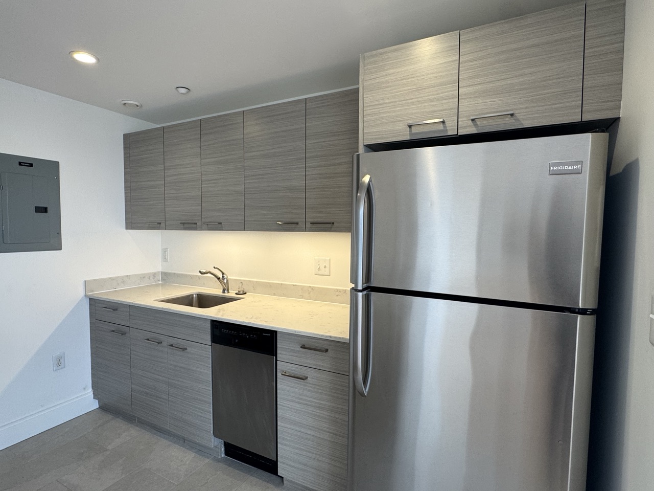 2 bed, 2 bath apartment for rent at 40 Malvern St Unit 201, Allston — photo 11 of 24