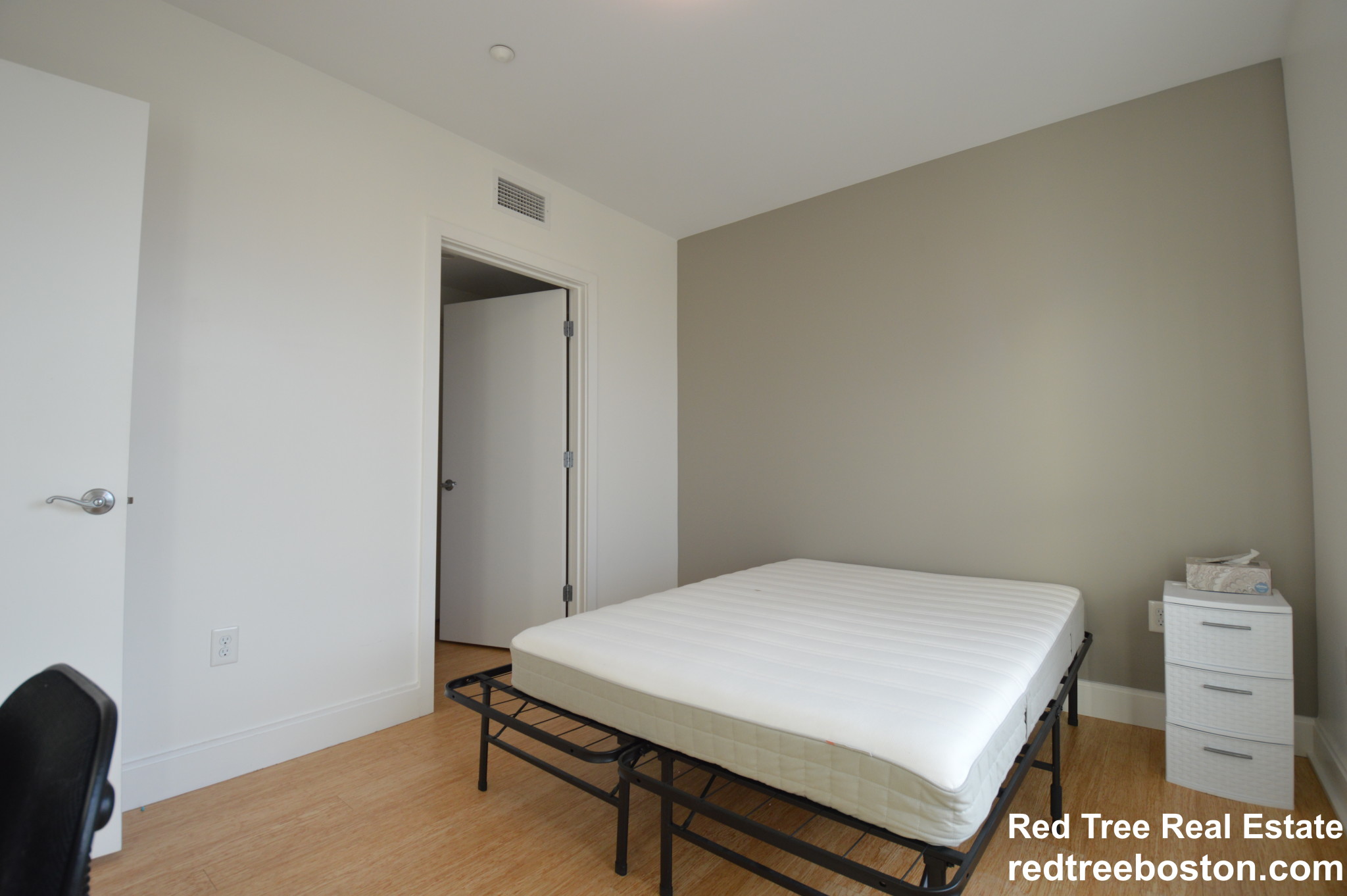 2 bed, 2 bath apartment for rent at 40 Malvern St Unit 402, Allston — photo 16 of 25