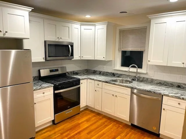 3 bed, 1 bath apartment for rent at 40 Marine Rd Unit 1, South Boston