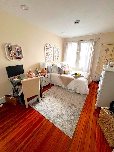 3 bed, 1 bath apartment for rent at 40 Marine Rd Unit 2, South Boston — photo 8 of 10