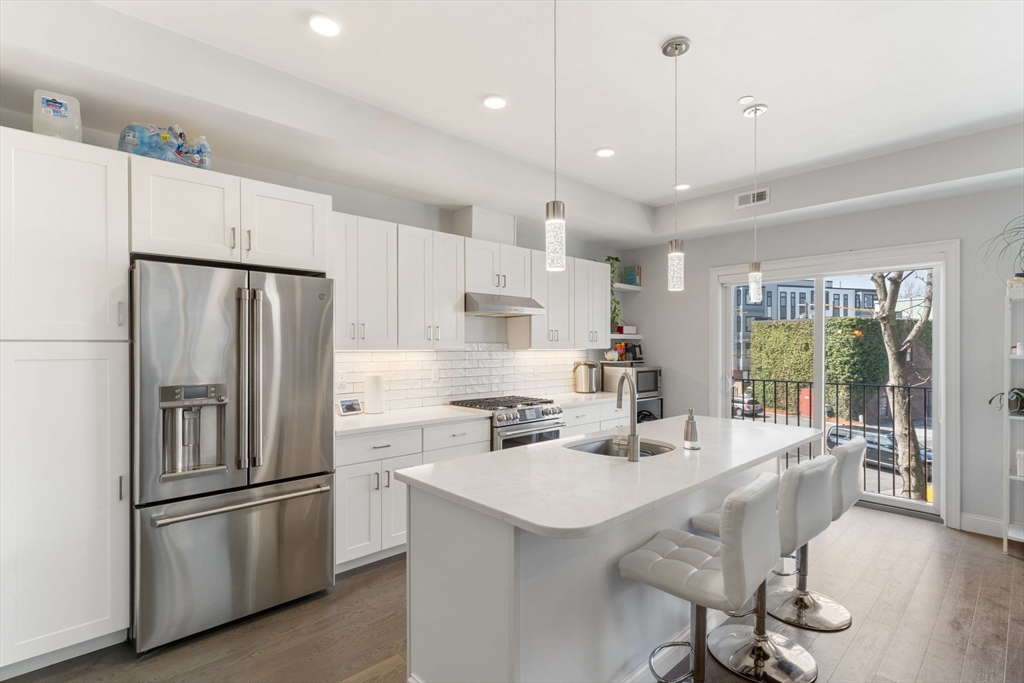 2 bed, 1 bath apartment for rent at 40 Medford St Unit 201, Somerville — photo 4 of 17