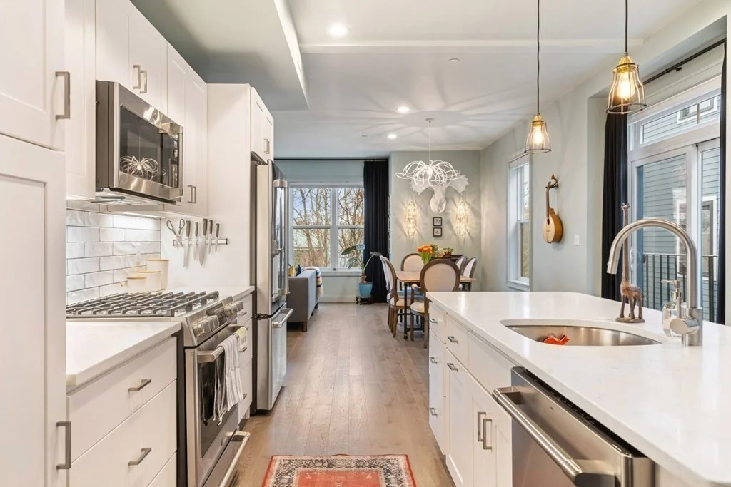 3 bed, 2 bath apartment for rent at 40 Medford St Unit 301, Union Square — photo 8 of 22