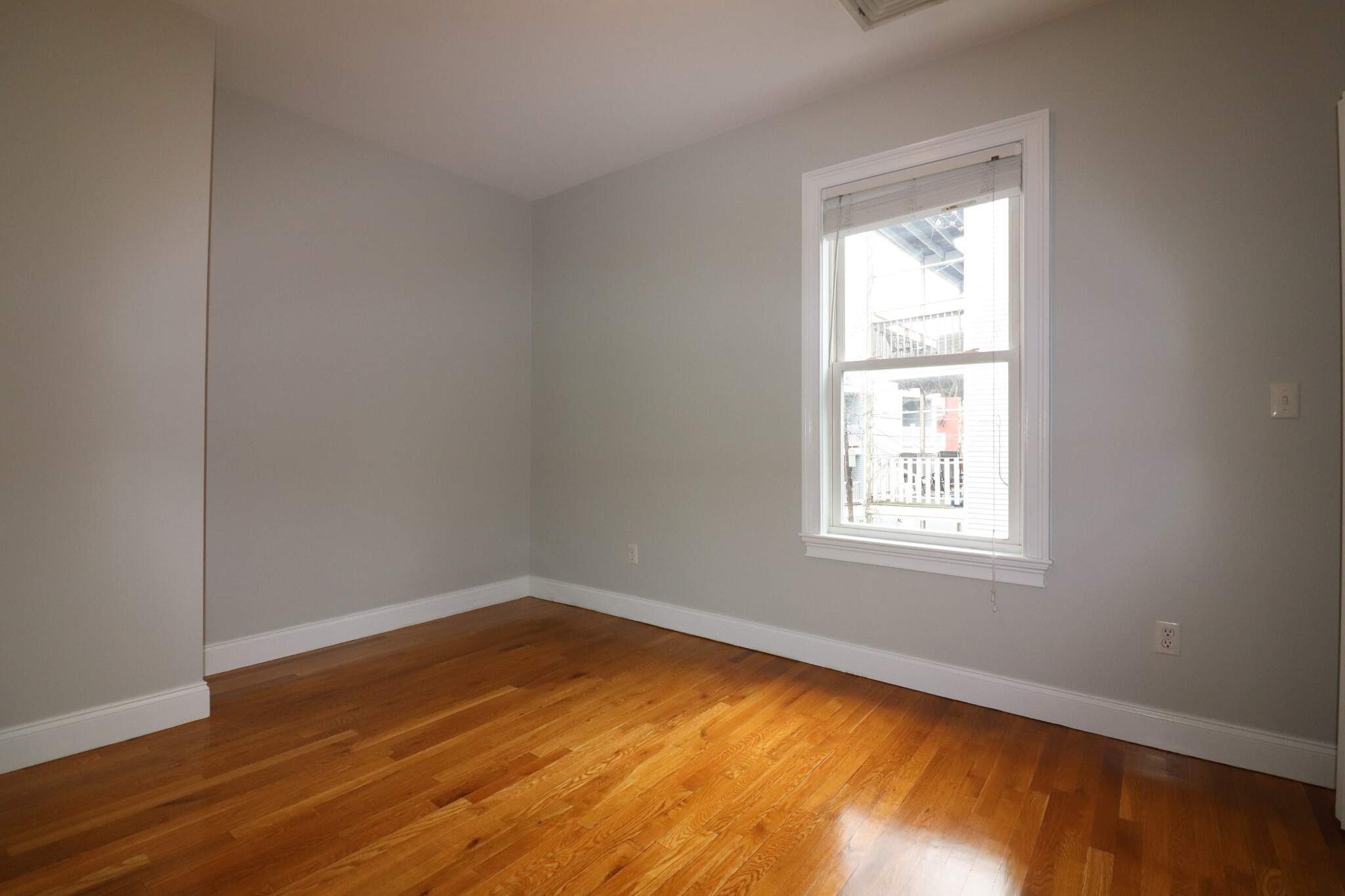 3 bed, 1 bath apartment for rent at 40 Middle St Unit 4, South Boston — photo 8 of 14