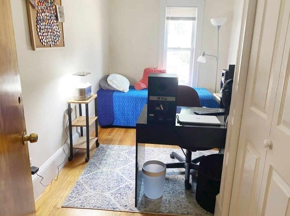 2 bed, 1 bath apartment for rent at 40 Montfern Ave Unit 1, Boston — photo 4 of 9