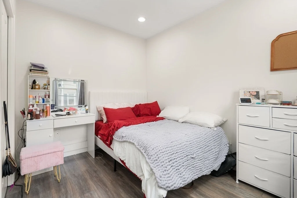 2 bed, 1 bath apartment for rent at 40 Morris St Unit 2, East Boston — photo 8 of 12