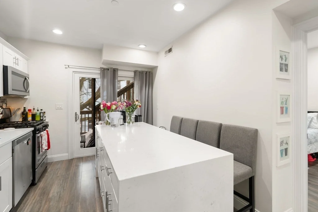 2 bed, 1 bath apartment for rent at 40 Morris St Unit 2, East Boston — photo 4 of 12
