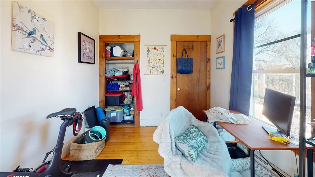 3 bed, 1 bath apartment for rent at 40 Mozart Unit 3, Jamaica Plain — photo 3 of 15