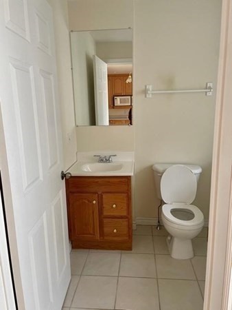 2 bed, 1 bath apartment for rent at 40 Myrtle St Unit 1, Waltham — photo 9 of 10