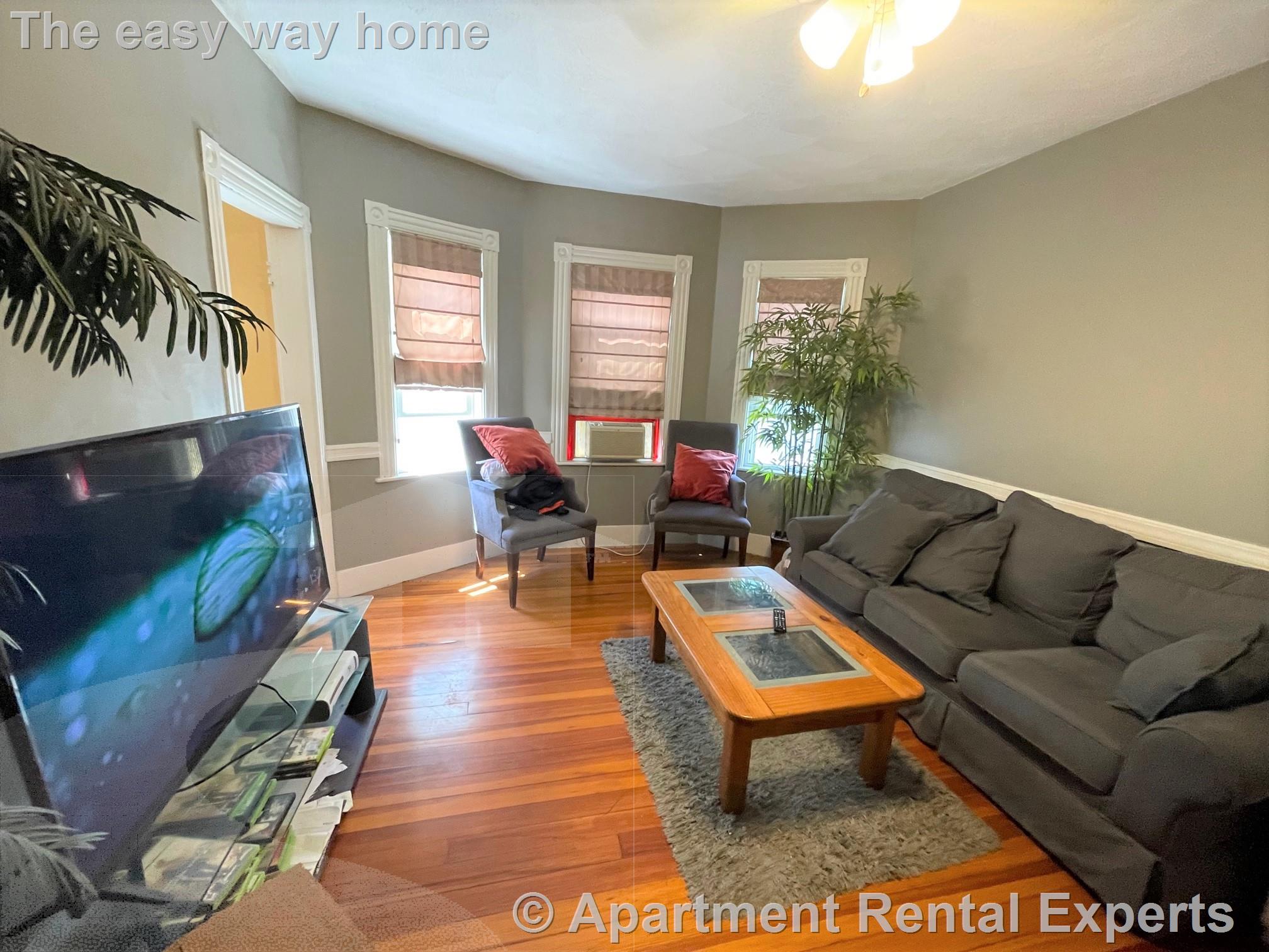 3 bed, 1 bath apartment for rent at 40 Newbern Ave, Ball Square — photo 7 of 16