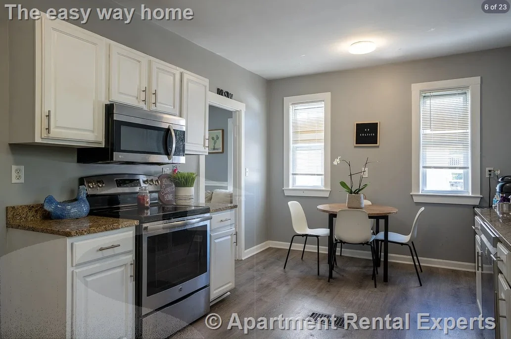 4 bed, 1 bath apartment for rent at 40 Newcastle Rd, Brighton — photo 4 of 23