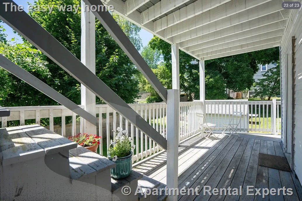 4 bed, 1 bath apartment for rent at 40 Newcastle Rd, Brighton — photo 21 of 23