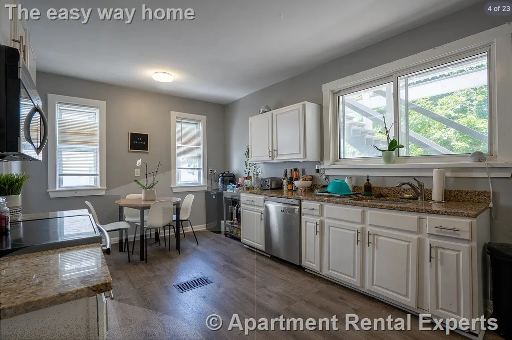 4 bed, 1 bath apartment for rent at 40 Newcastle Rd, Brighton — photo 2 of 23