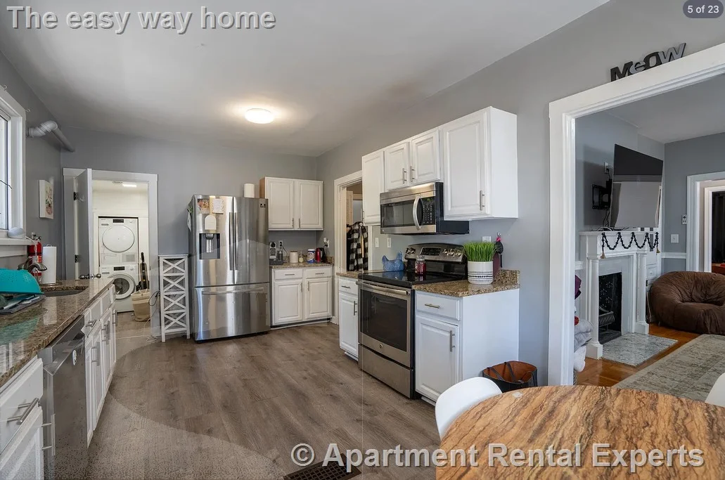 4 bed, 1 bath apartment for rent at 40 Newcastle Rd, Brighton — photo 3 of 23