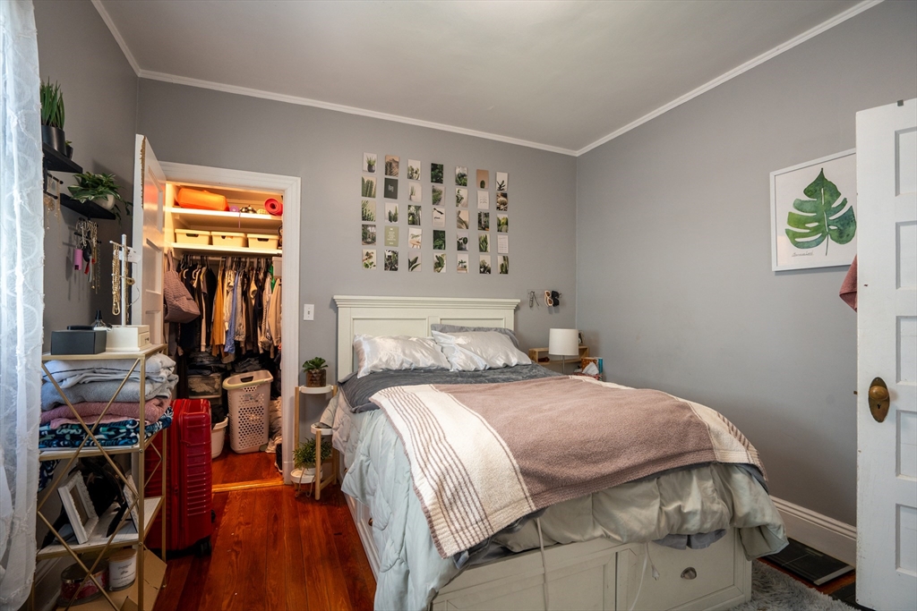 4 bed, 1.5 bath apartment for rent at 40 Newcastle Rd Unit 1, Brighton — photo 8 of 20