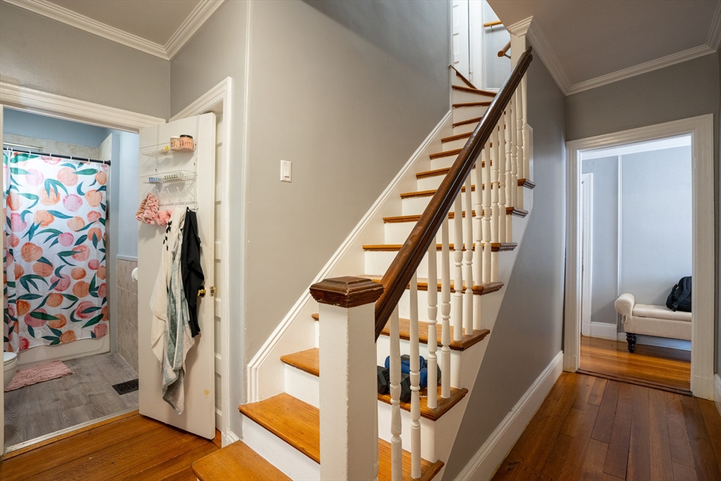4 bed, 1.5 bath apartment for rent at 40 Newcastle Rd Unit 1, Brighton — photo 12 of 20