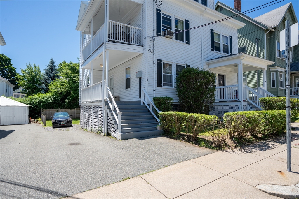 4 bed, 1.5 bath apartment for rent at 40 Newcastle Rd Unit 1, Brighton — photo 19 of 20