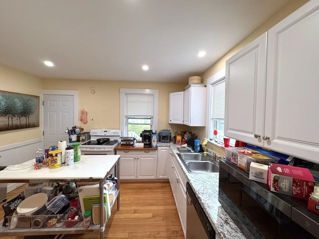 2 bed, 1 bath apartment for rent at 40 Newman Way Unit 1, Arlington — photo 16 of 31