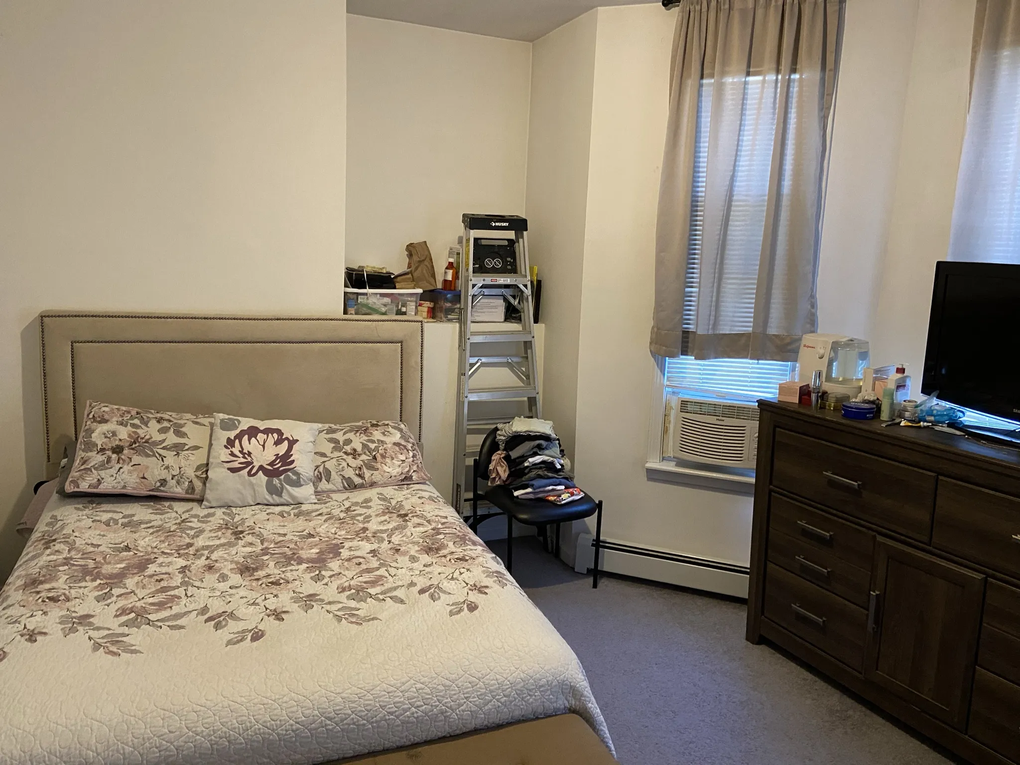 3 bed, 1 bath apartment for rent at 40 Newton St Unit 1, Brighton — photo 11 of 23