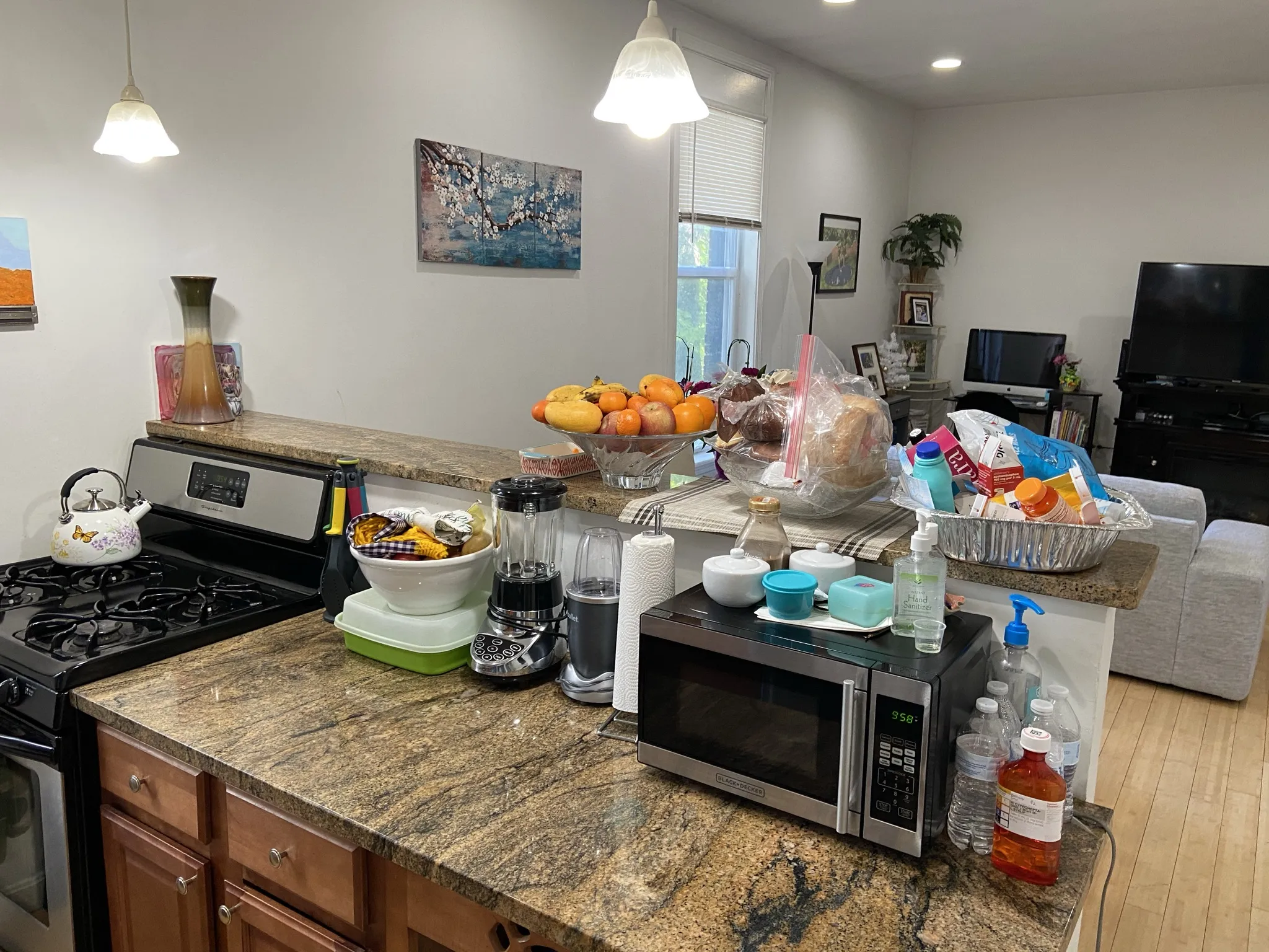 3 bed, 1 bath apartment for rent at 40 Newton St Unit 1, Brighton