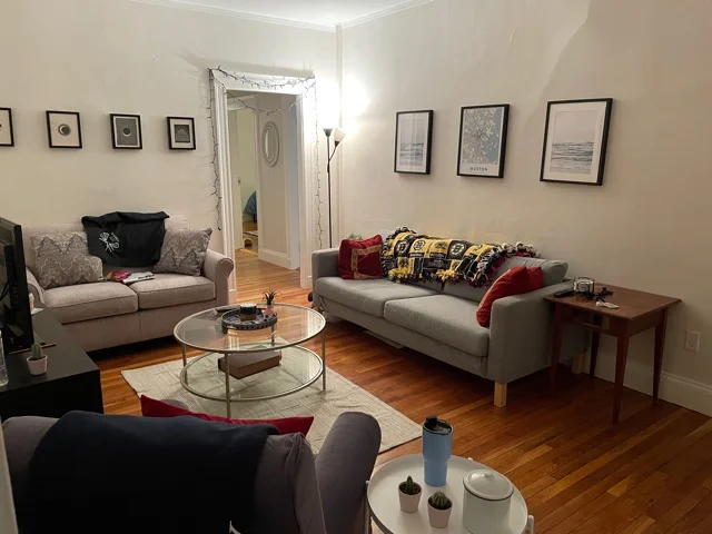 5 bed, 2 bath apartment for rent at 40 Orchard Rd Unit 2, Brighton