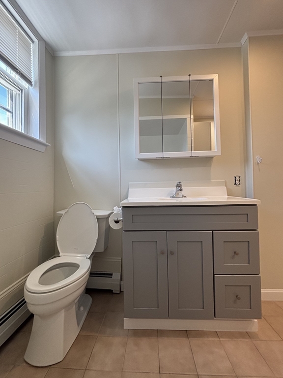 4 bed, 1 bath apartment for rent at 40 Orient Ave Unit 1, Boston — photo 9 of 12