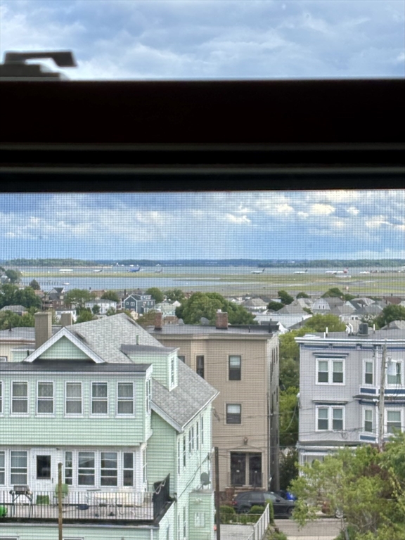 3 bed, 1 bath apartment for rent at 40 Orient Ave Unit 2, East Boston — photo 4 of 11