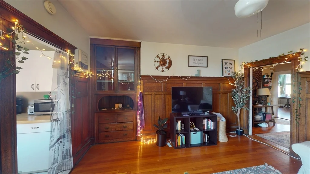 2 bed, 1 bath apartment for rent at 40 Orkney Rd Unit 6, Brighton — photo 5 of 11