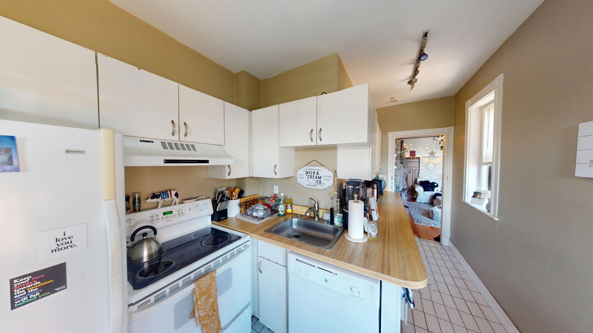 2 bed, 1 bath apartment for rent at 40 Orkney Rd Unit 6, Brighton — photo 5 of 20