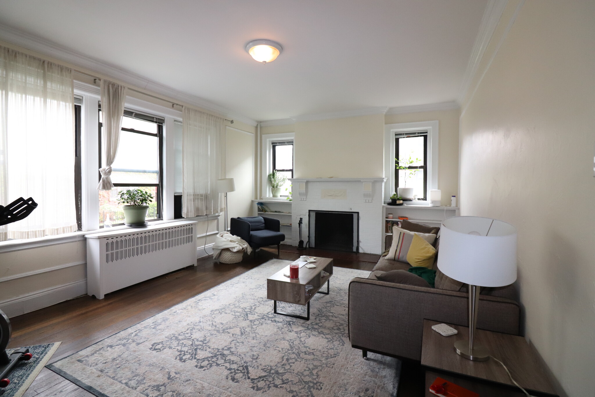 3 bed, 2 bath apartment for rent at 40 Park St Unit 1, Griggs Park — photo 1 of 20