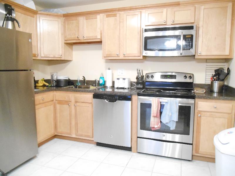 2 bed, 1 bath apartment for rent at 40 Park St Unit 9, Newton Corner — photo 8 of 19