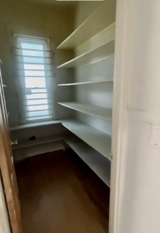 3 bed, 1 bath apartment for rent at 40 Parker St Unit 1, New Bedford — photo 5 of 10