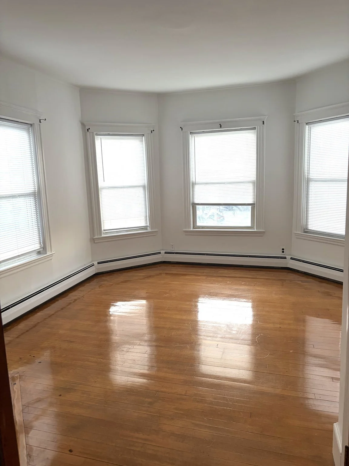 1 bed, 1 bath apartment for rent at 40 Paul Revere Rd Unit 2, Arlington — photo 3 of 4