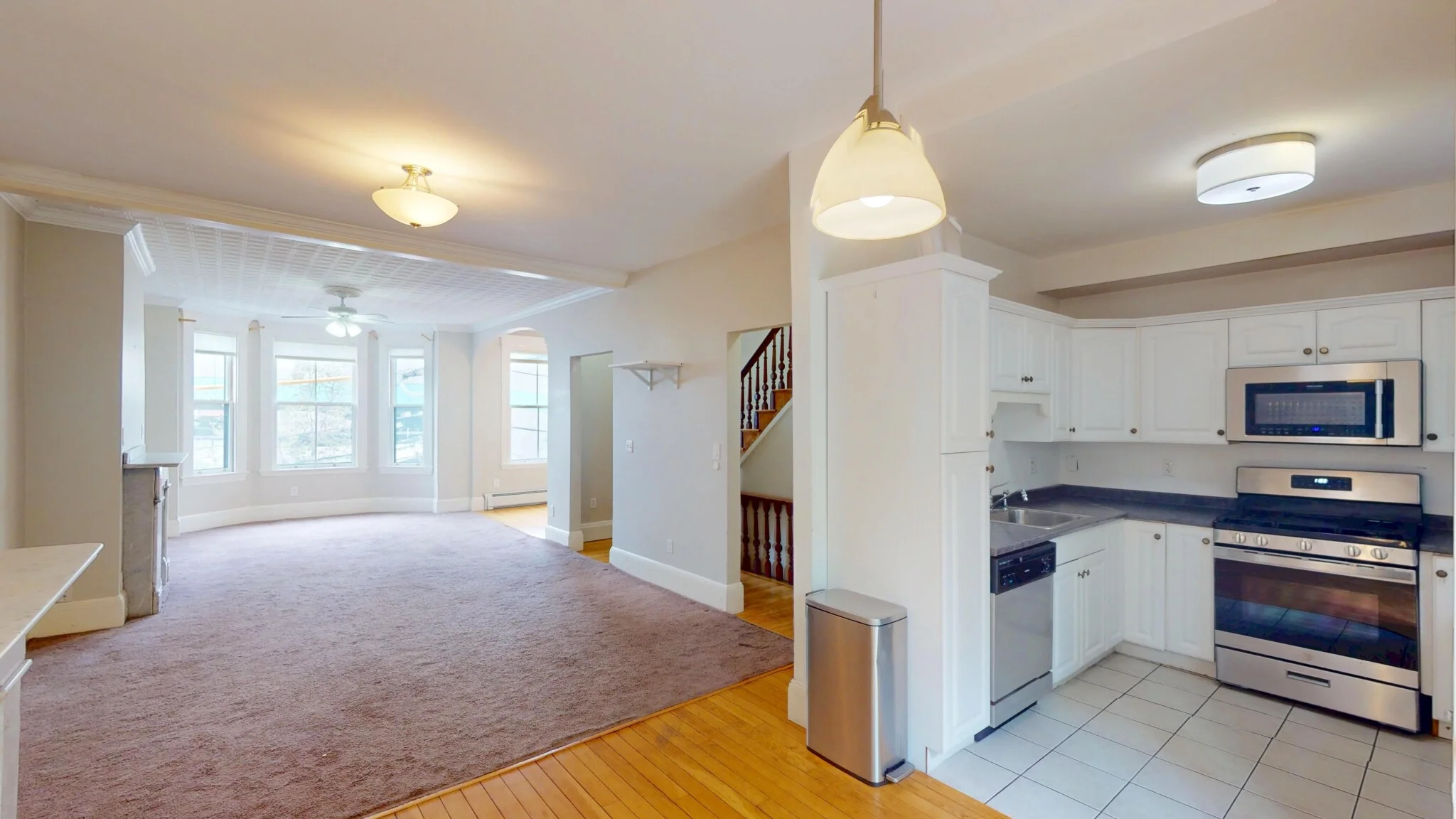 3 bed, 1 bath apartment for rent at 40 Pearl St Unit 2, Central Square — photo 3 of 19