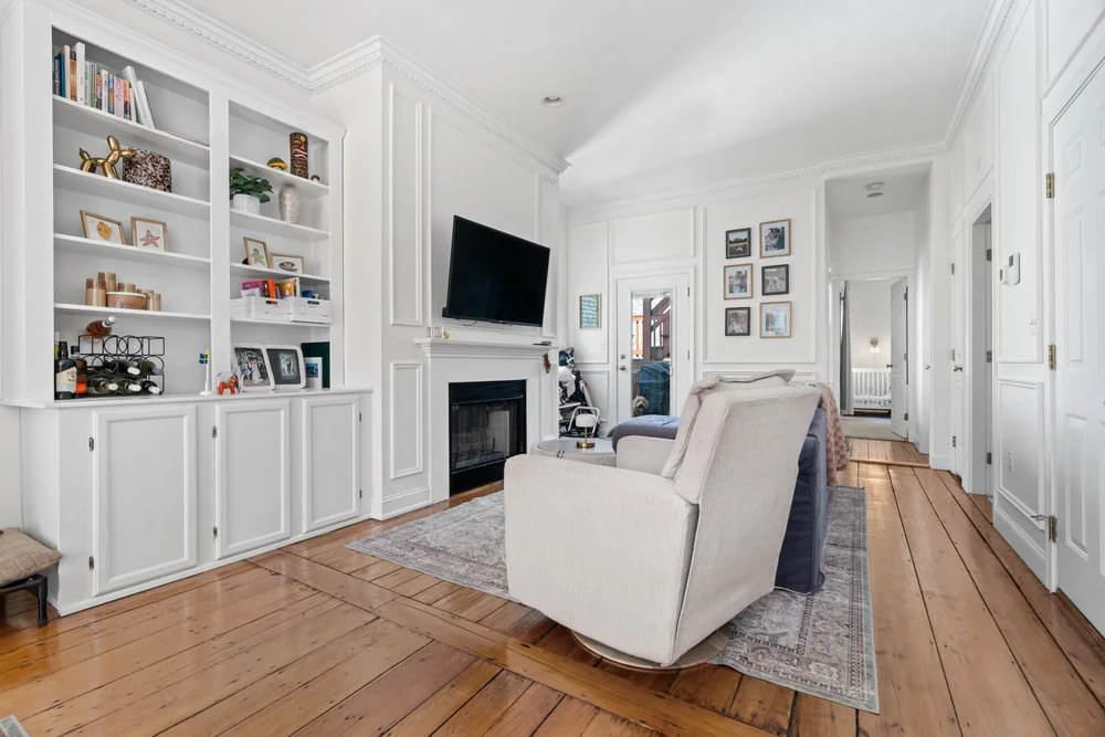 2 bed, 1 bath apartment for rent at 40 Pearl St Unit 2, Charlestown — photo 3 of 15