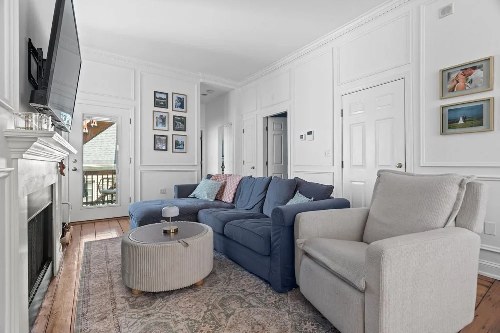2 bed, 1 bath apartment for rent at 40 Pearl St Unit 2, Charlestown — photo 2 of 15