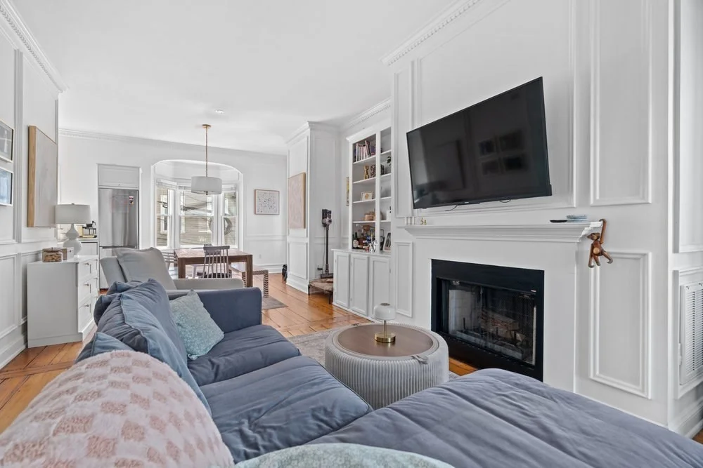 2 bed, 1 bath apartment for rent at 40 Pearl St Unit 2, Charlestown — photo 4 of 15