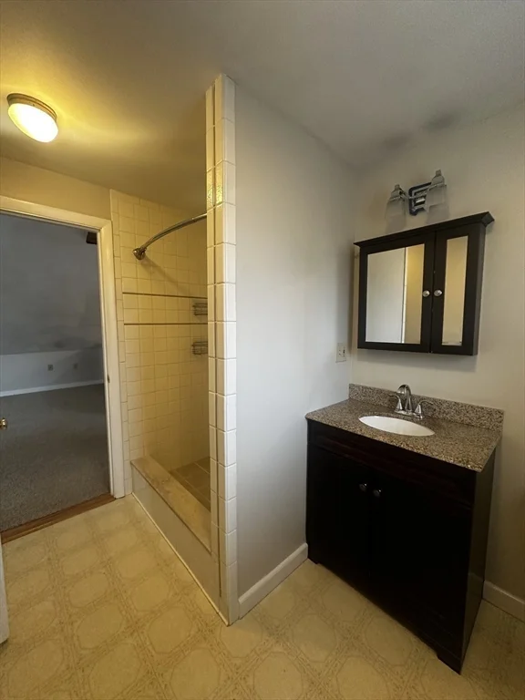 1 bed, 1 bath apartment for rent at 40 Pleasant Unit 3, Beverly — photo 13 of 22